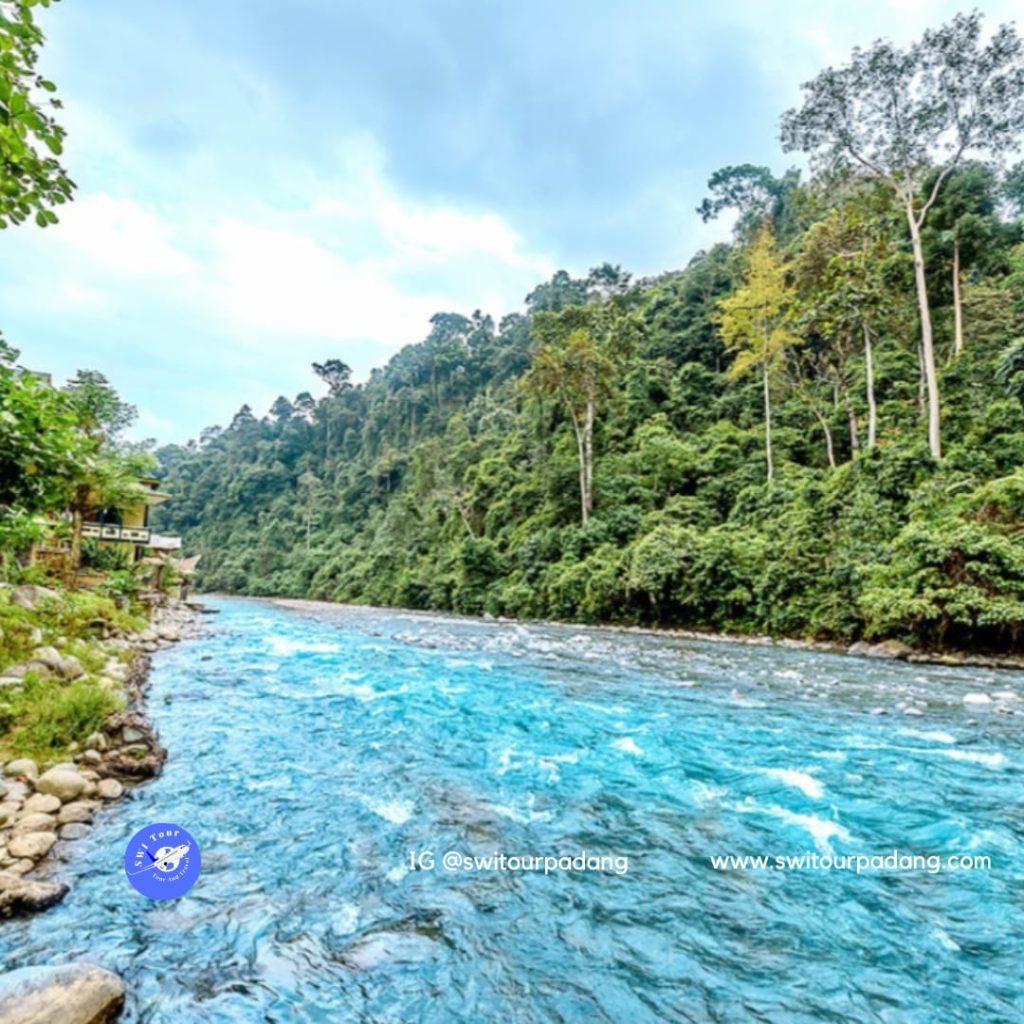 pakej percutian ke bukit lawang