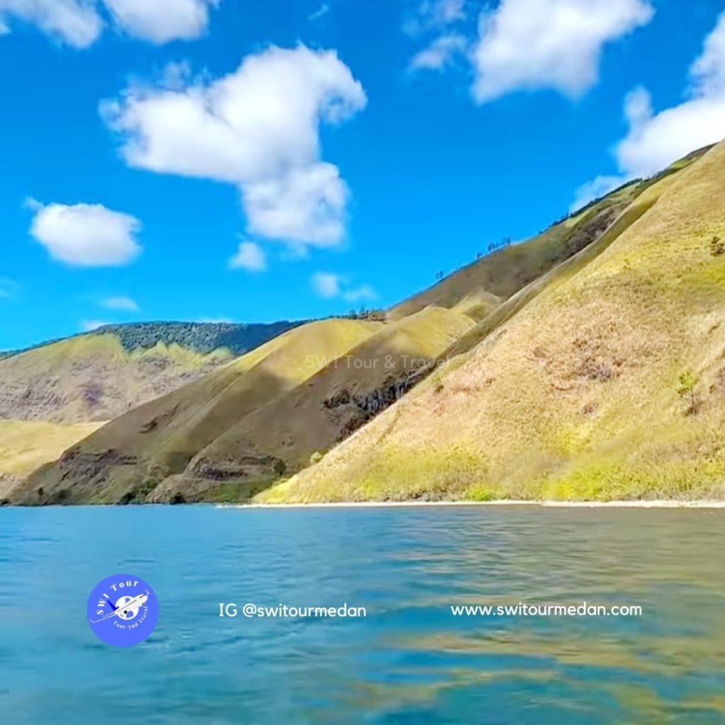 Pakej Medan Lake Toba