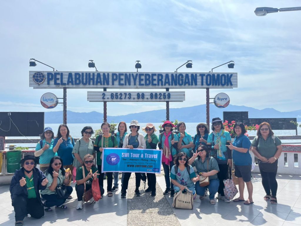 pakej danau toba